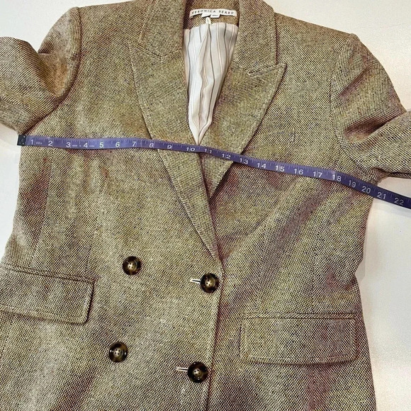 Veronica Beard Pyle wool jacket in camel size 12 - Picture 10 of 10